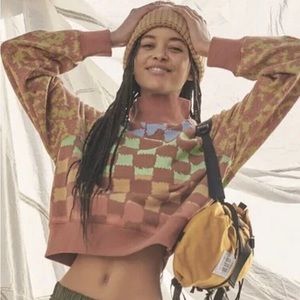 Free People Movement Brown
Check Printed Sweatshirt
Cropped Turtleneck Size S